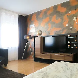 https://elegant-no18.vienna-besthotels.com